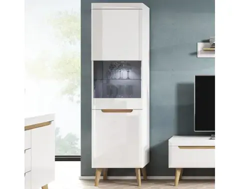 Vysoká vitrína Nordi, dub riviera/bílá lesk