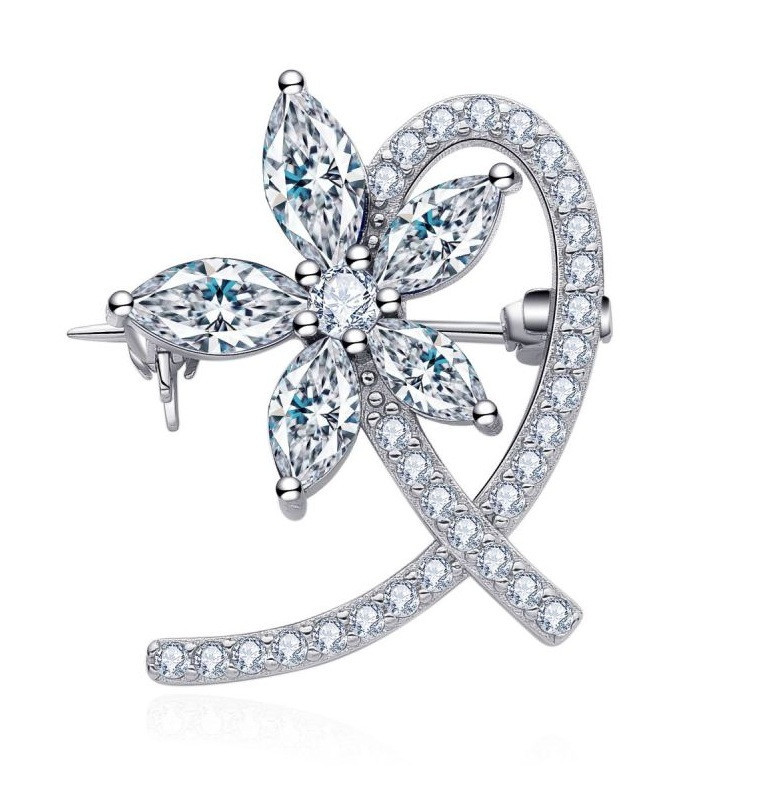 MOISS Blyštivá stříbrná brož Květina se zirkony O0000008