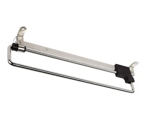 Výsuvná šatní tyč ke skříni