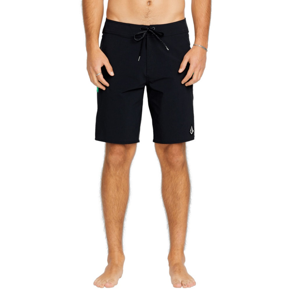 Volcom Strand Liberators 20