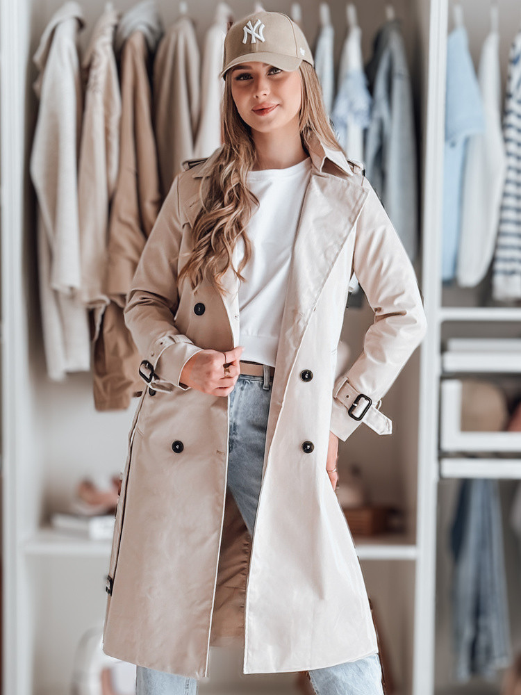 Płaszcz damski długi z paskiem SLIMFOTA biały Dstreet