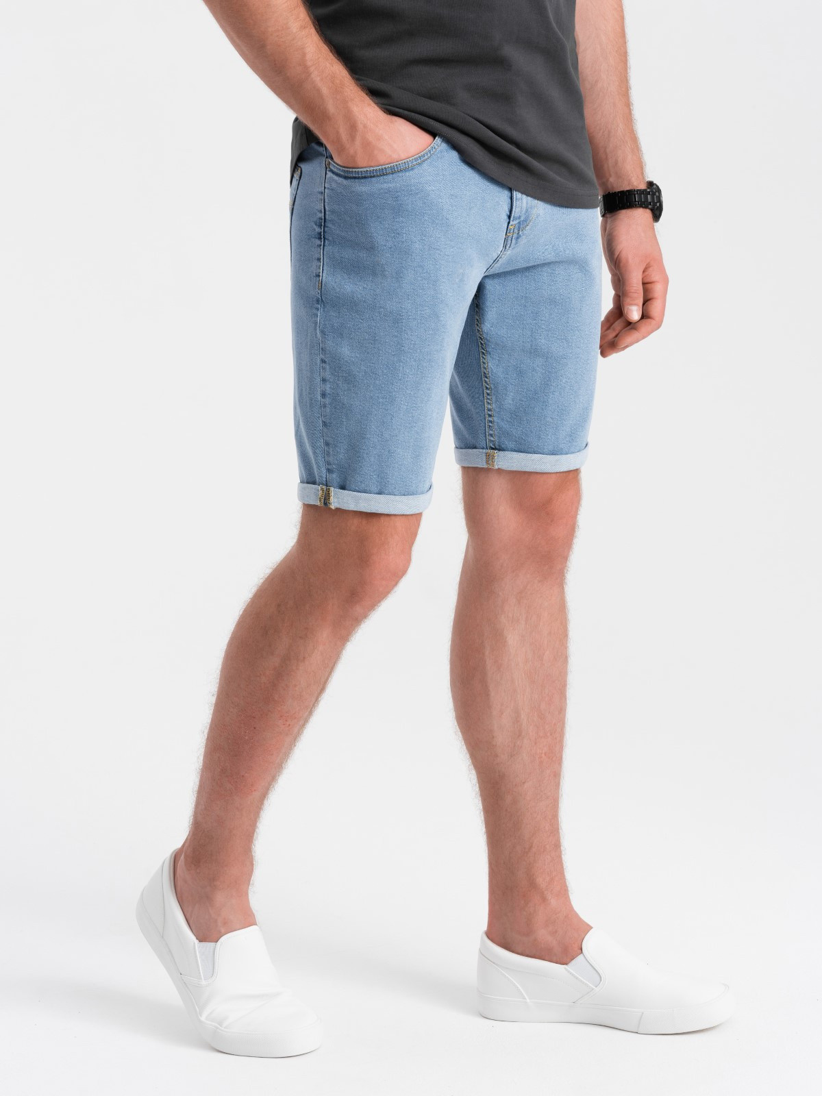 Ombre Men's denim shorts with rolled up legs - blue