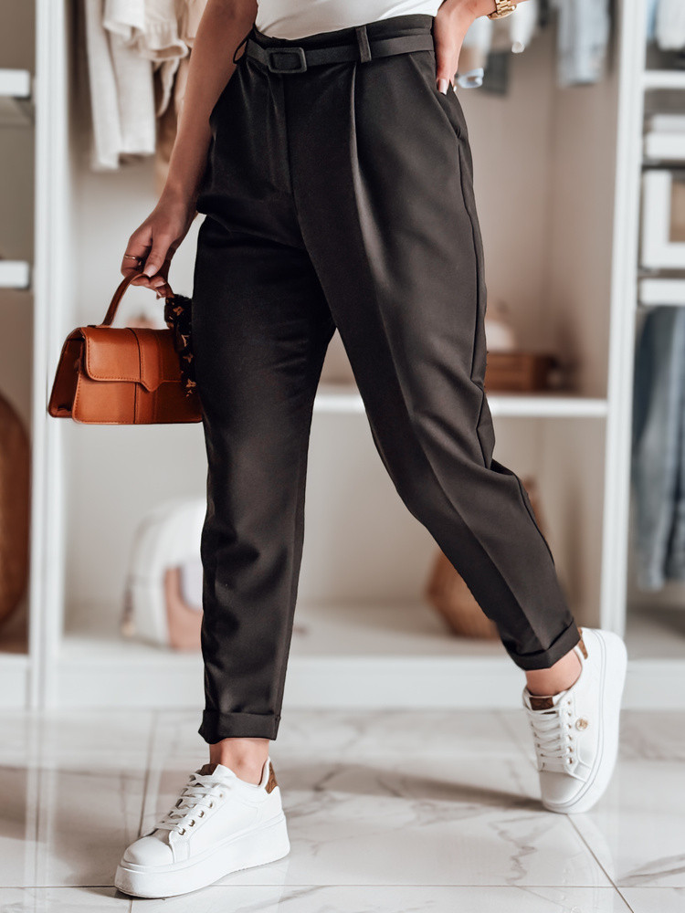 Eleganckie spodnie damskie plisowane z paskiem PLISSO czarne Dstreet