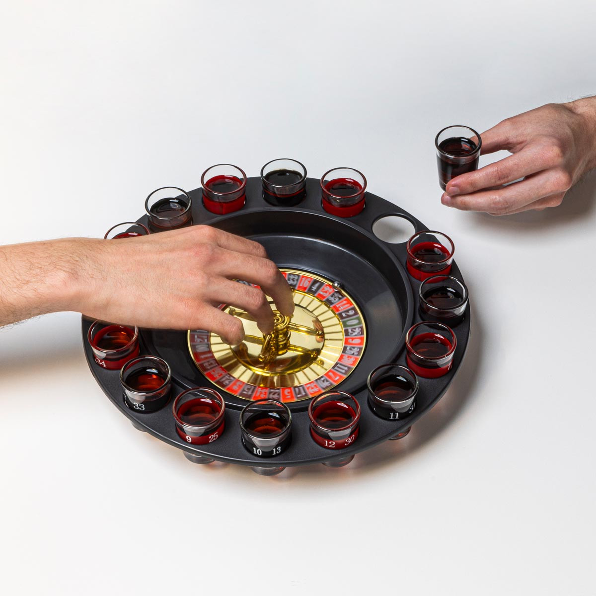 Haushalt international Alkoholová ruleta