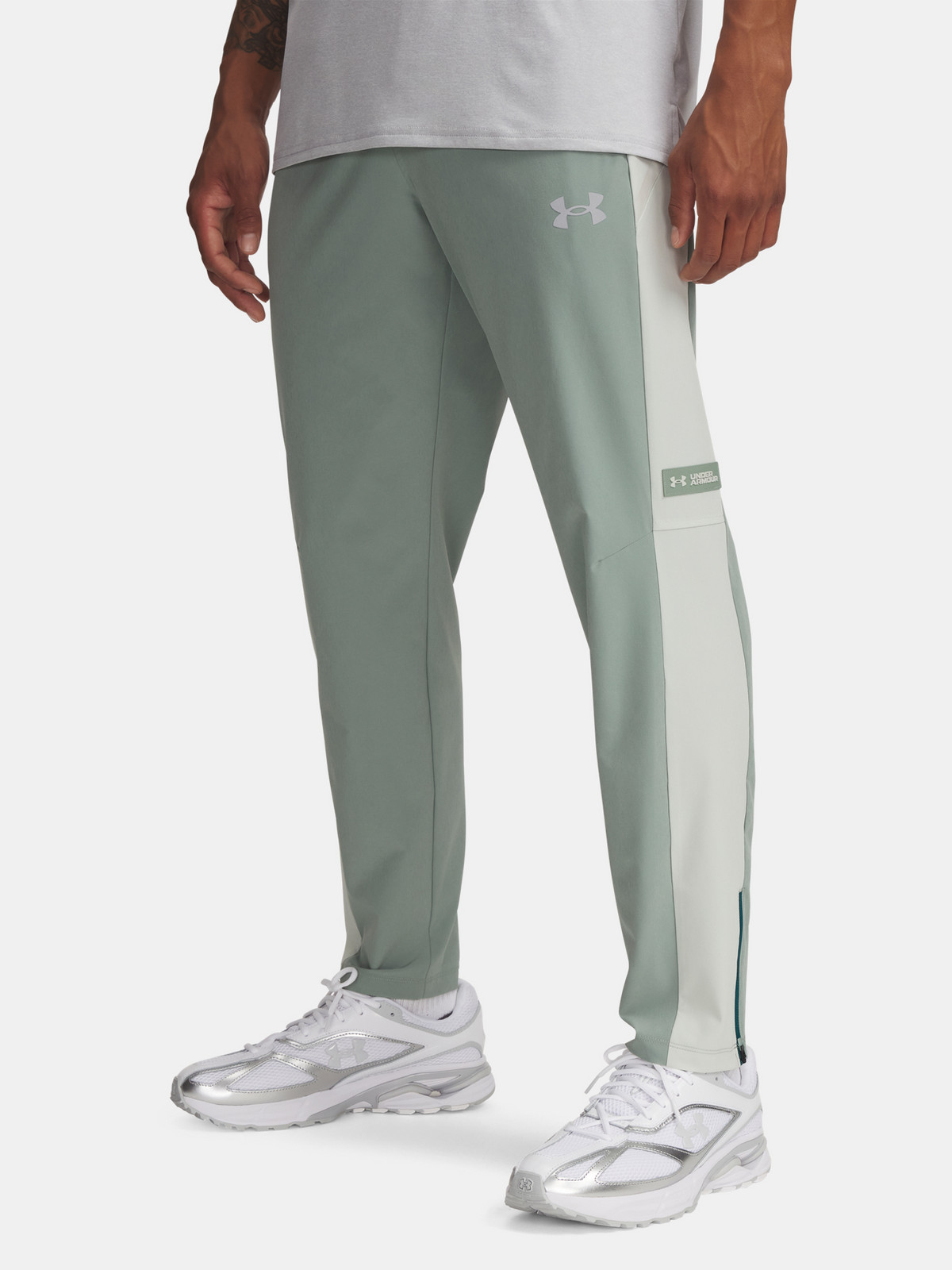Pánské sportovní kalhoty Under Armour UA Woven Utility Pants - Pánské