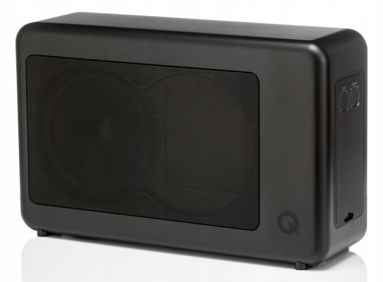 Q Acoustics 3060S Nápaditý, Moderní, Štíhlý Subwoofer S Velkými Basy