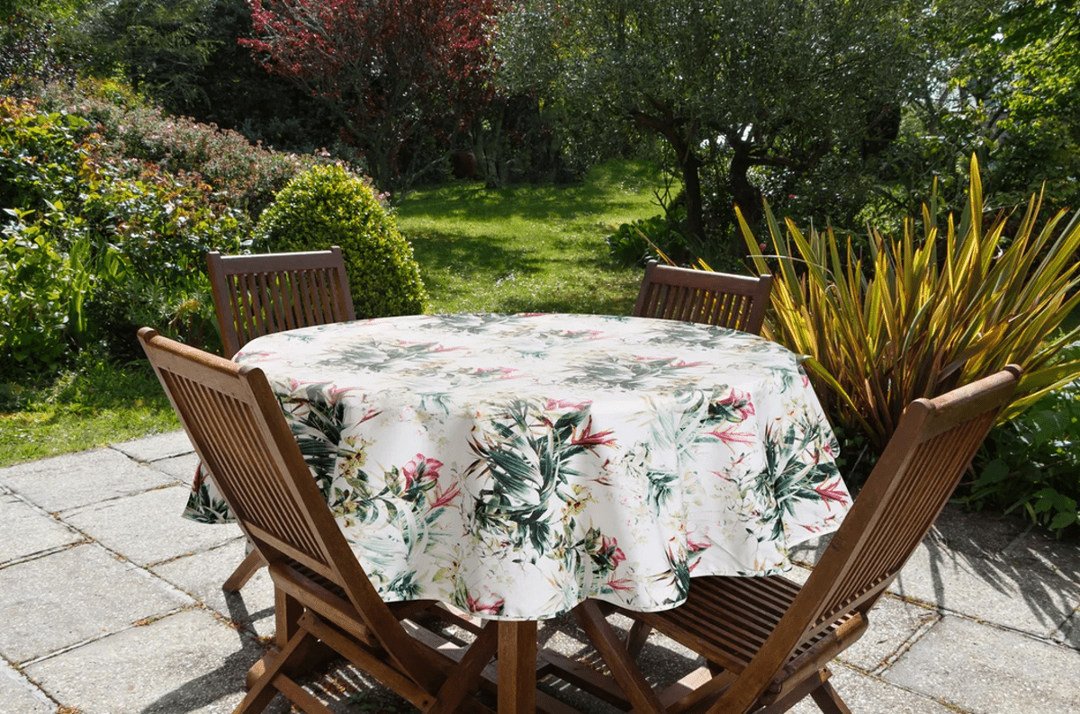 Venkovní vzorovaný ubrus LAS PALMAS I. Ø 150 cm Mybesthome