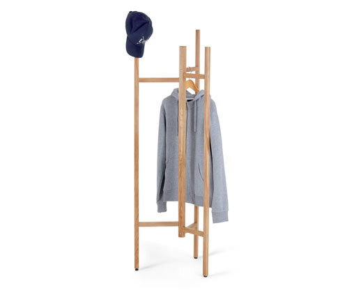 Tchibo - Věšák na šaty - barva: hnědá