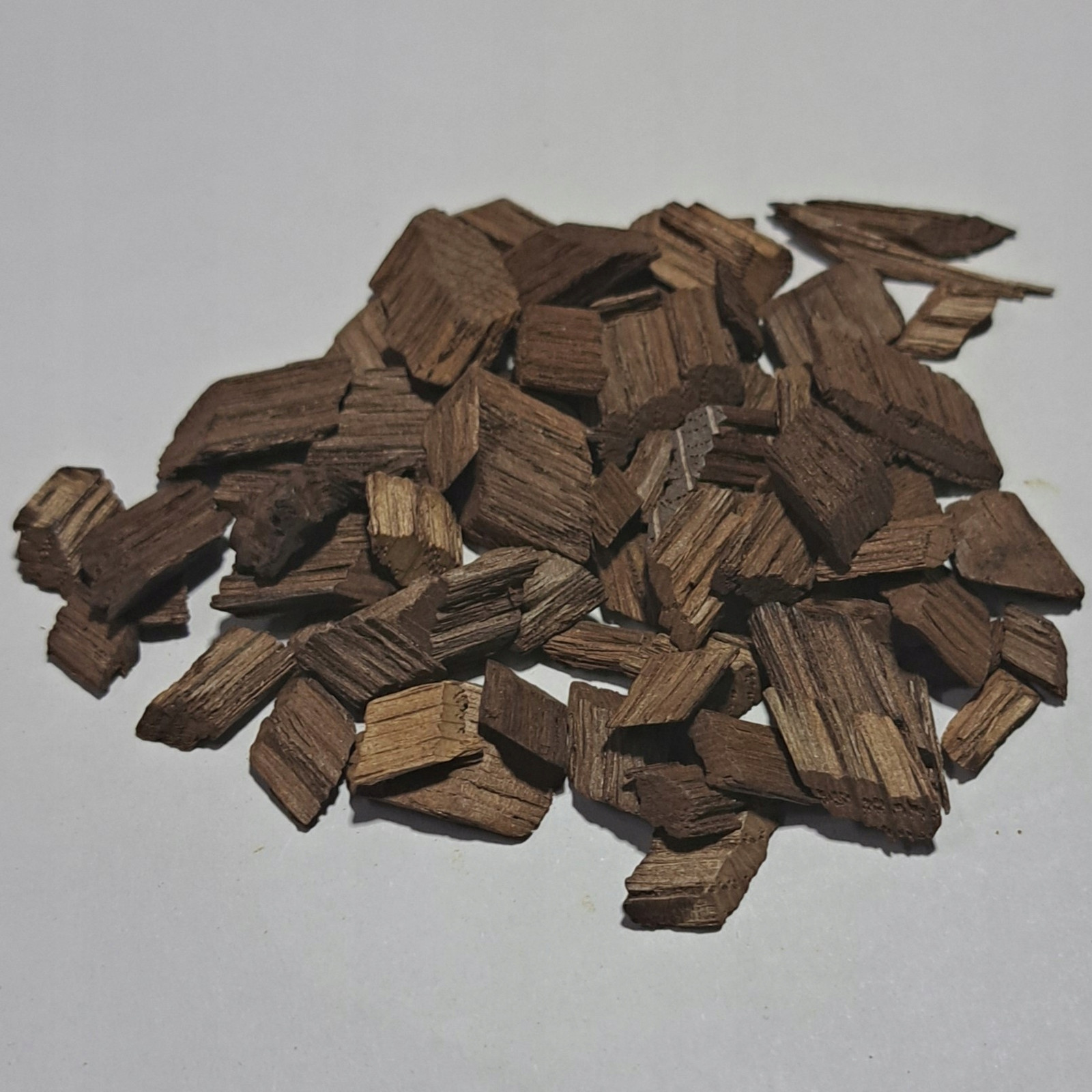 Limousin strom krájený, pražený, přísada do alkoholtesterů 1 Kg Rafex