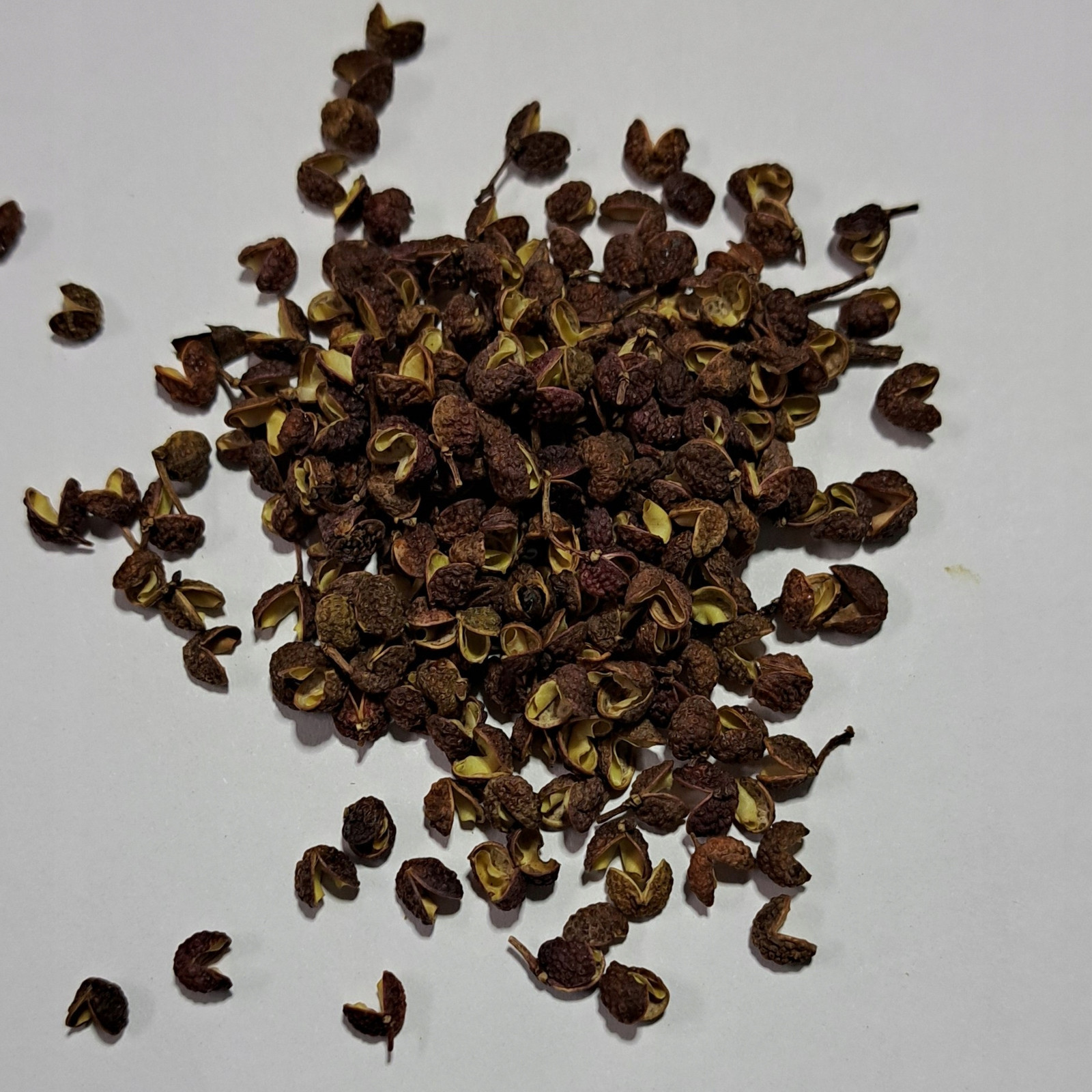 Pepř bhútánský celý 1 kg