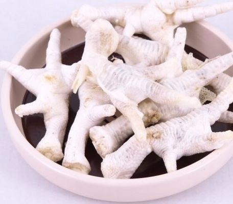 Arami Pamlsek pes Kuřecí tlapky vápněné 1,5kg