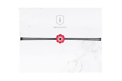 Dřevěný provázkový náramek Mochna