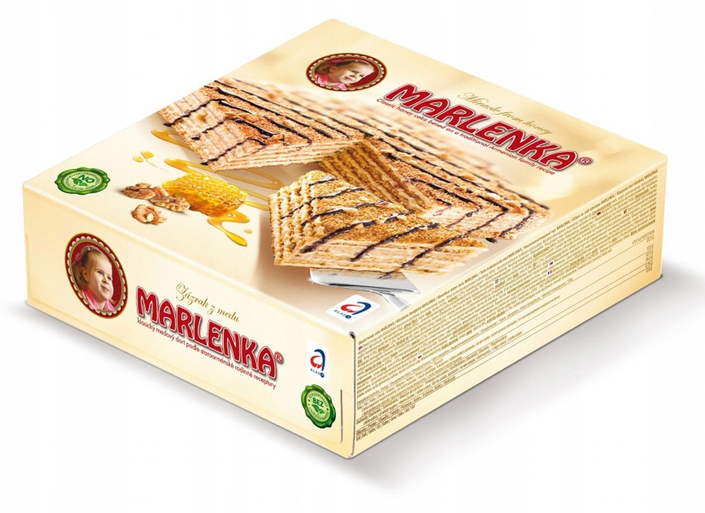 Dort s vlašskými ořechy Marlenka 800 g