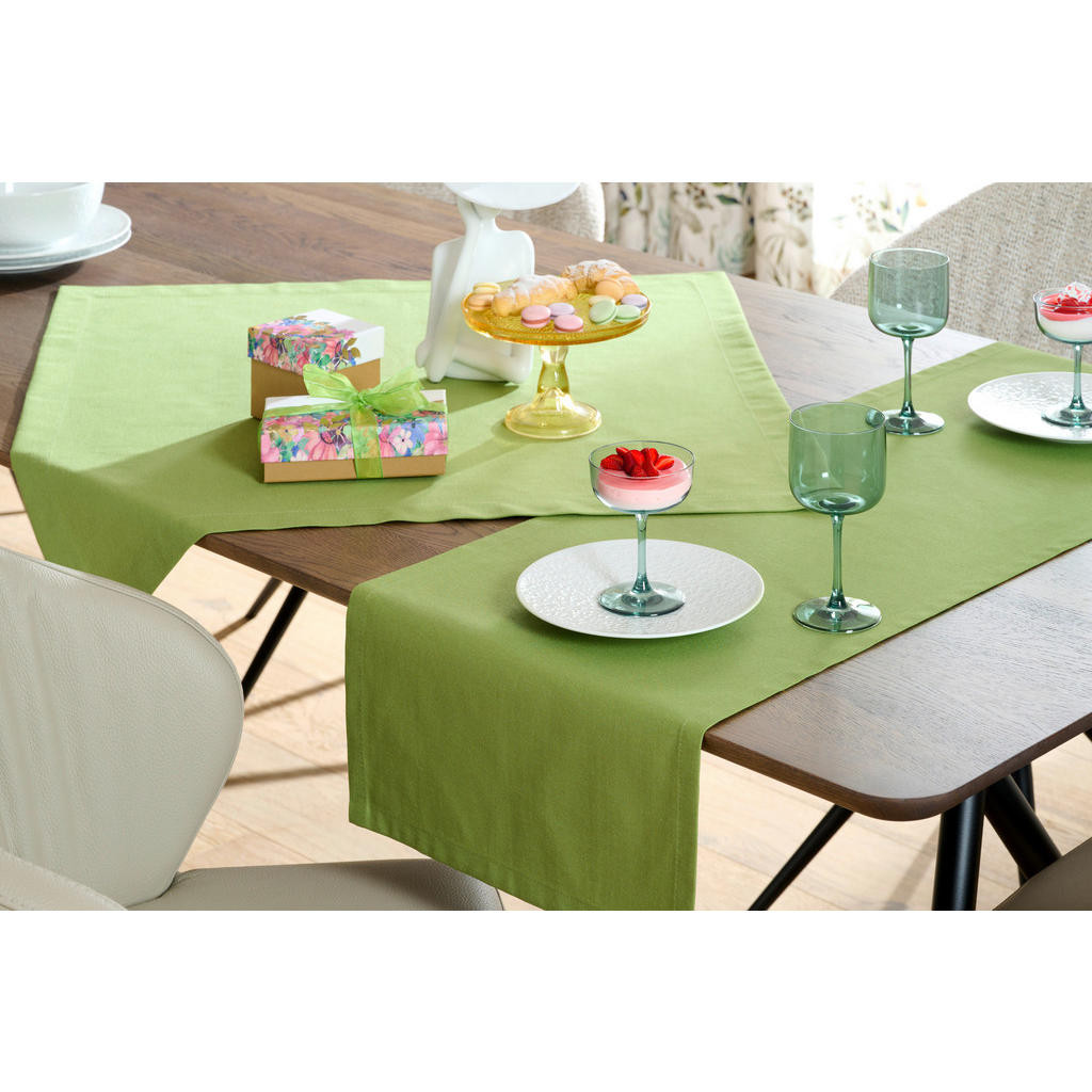 Novel BĚHOUN NA STŮL, 40/140 cm, zelená