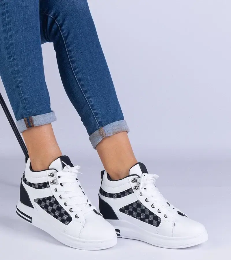 marka niezdefiniowana White women's sports sneakers with hidden wedge Violinso