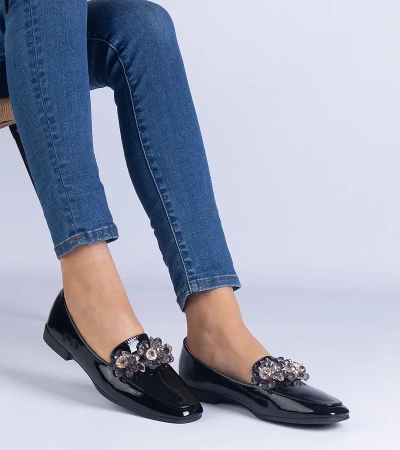 marka niezdefiniowana Black patent leather loafers with crystals Balonia
