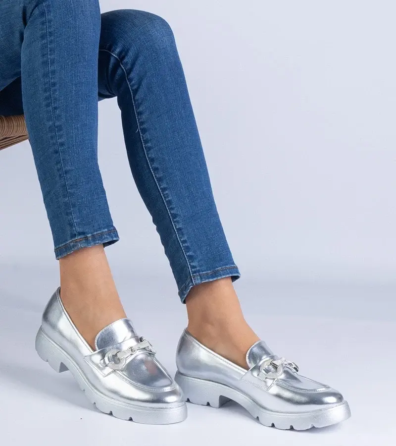 marka niezdefiniowana Silver classic oxford shoes with embellishment Amikol