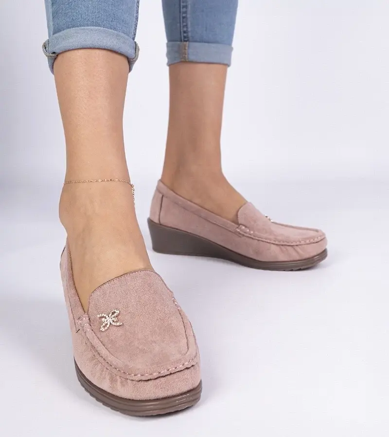 marka niezdefiniowana Pink loafers with a wedge made of eco-suede Sarimi