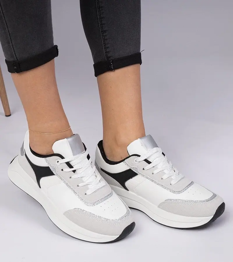 marka niezdefiniowana White women's sneakers with glitter Markuta
