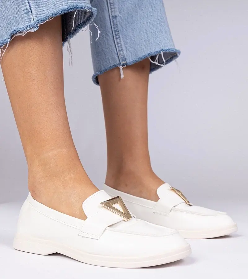 marka niezdefiniowana White women's moccasins with elegant decoration Viletta