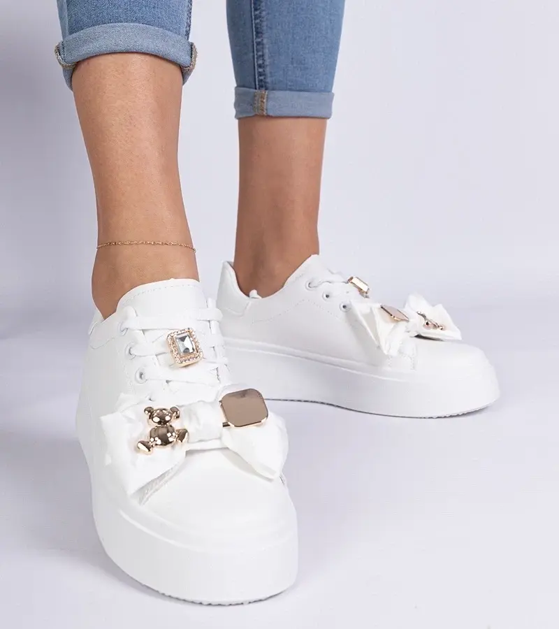 marka niezdefiniowana White women's sneakers decorated with a teddy bear Milonel