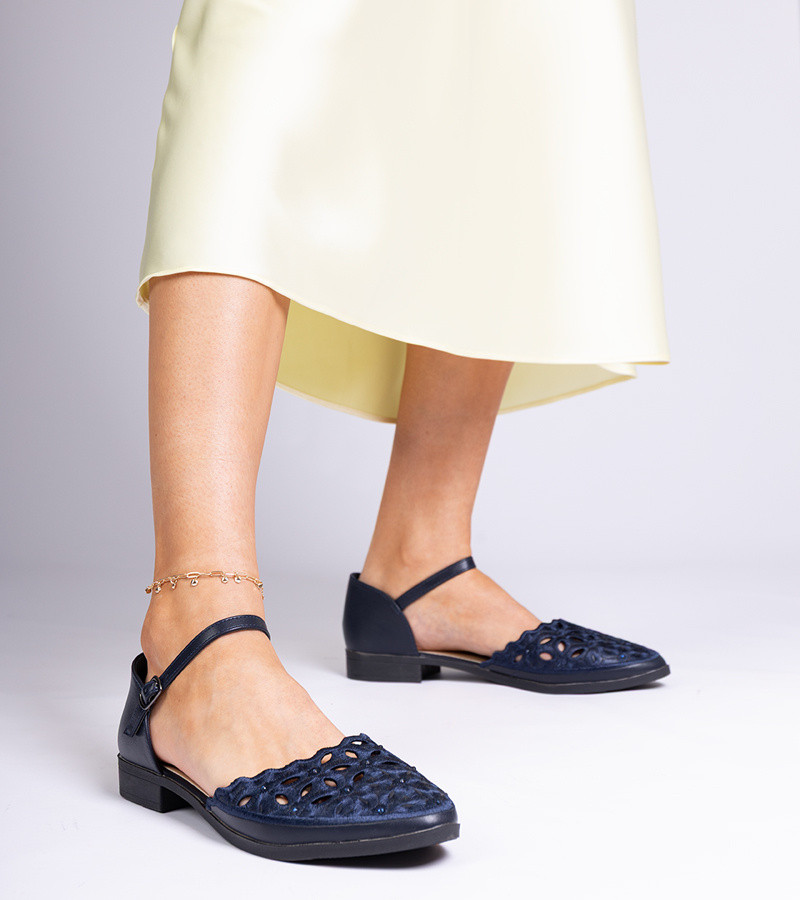 marka niezdefiniowana Navy blue openwork sandals with zircons Kalsy
