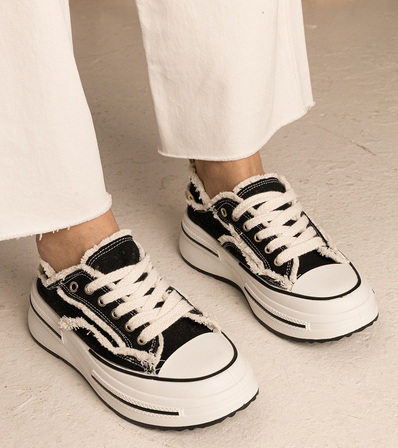 marka niezdefiniowana Black women's high-sole sneakers Kallara