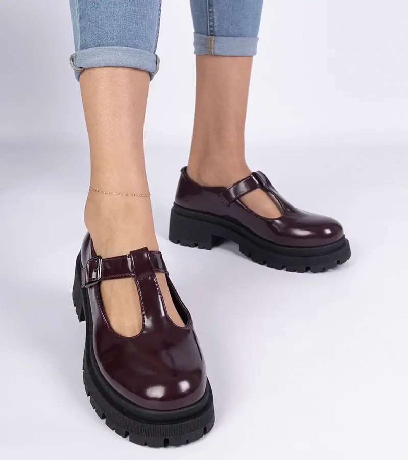 marka niezdefiniowana Burgundy platform shoes made of eco-leather Nella