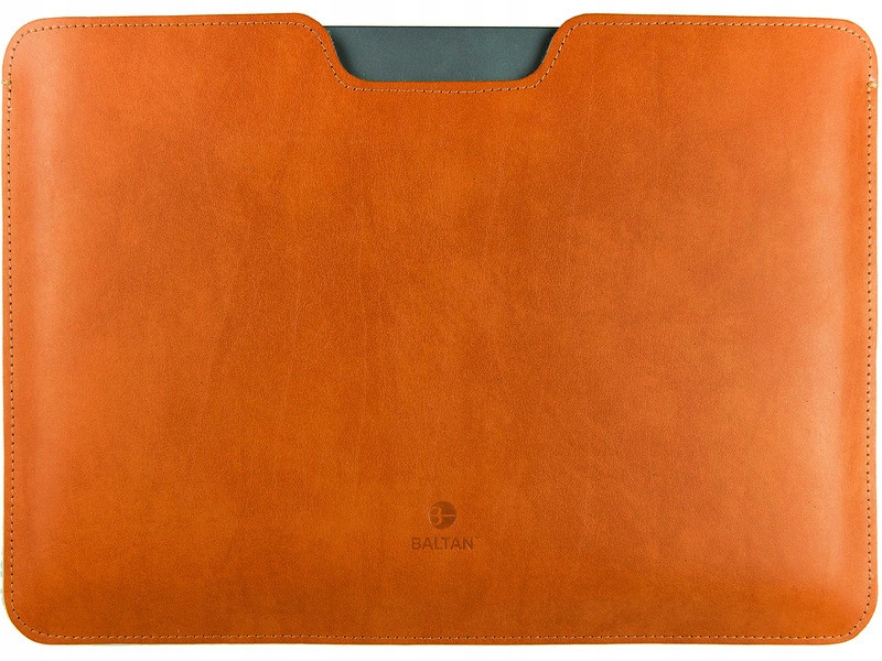 2 x Baltan Pouzdro z přírodní kůže s výřezem určené pro MacBook-Air-13-M2