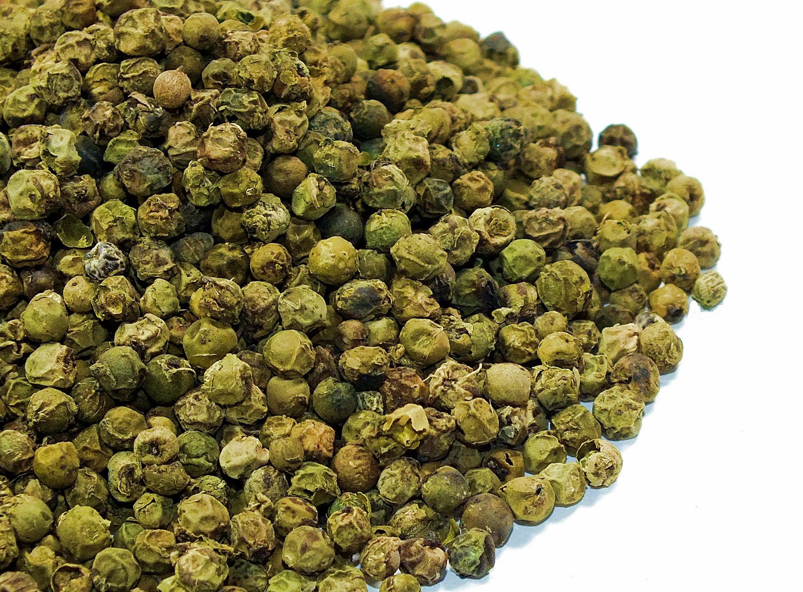 Zelený pepř zrnitý 1 kg Velké Balení od Skworcu