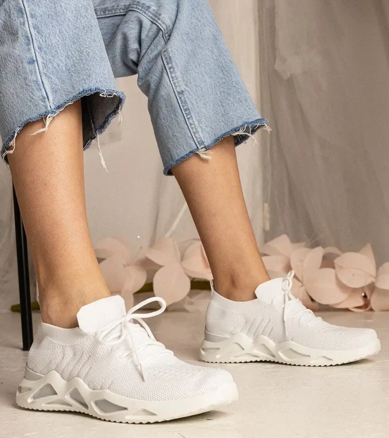 UR/CEO White women's sneakers with sock-like upper Miyana