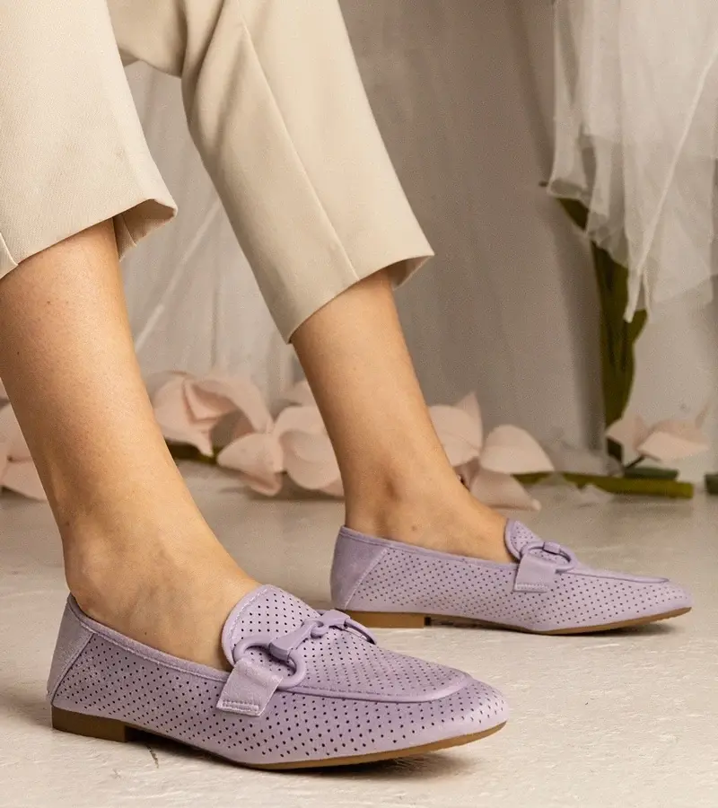 UR/CEO Purple perforated women's moccasins with decoration Mensory