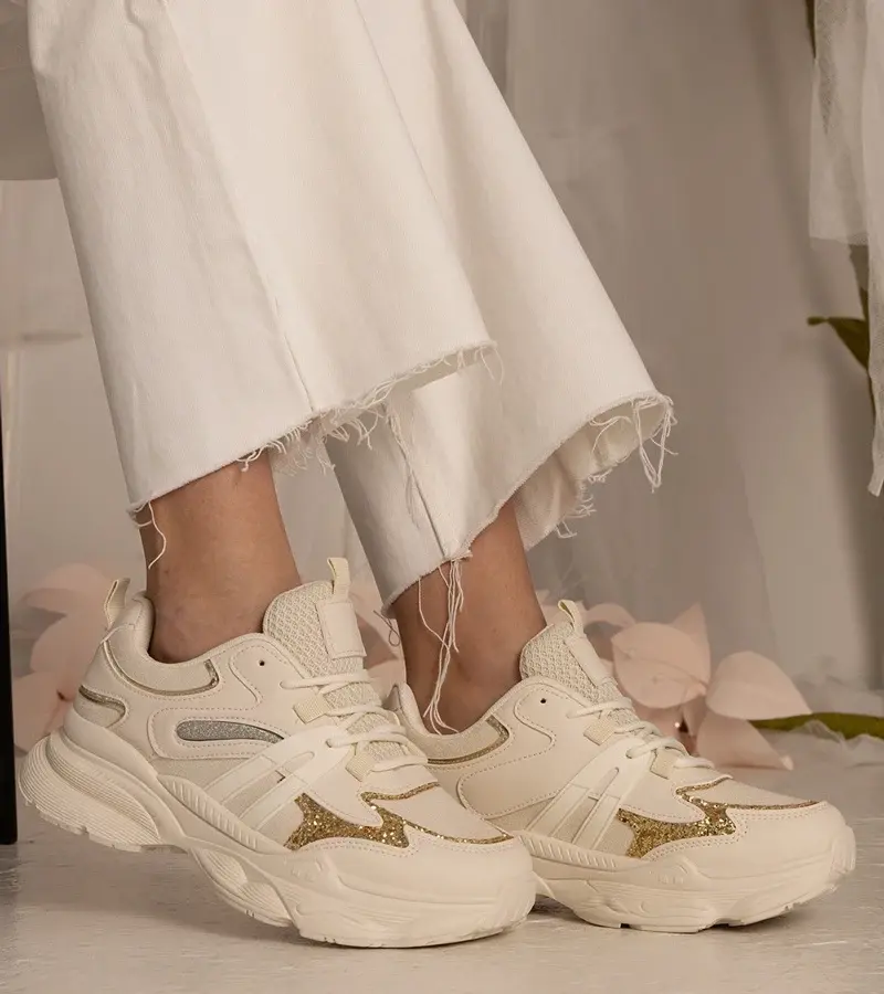 UR/CEO Beige women's sports sneakers with glitter Maleda