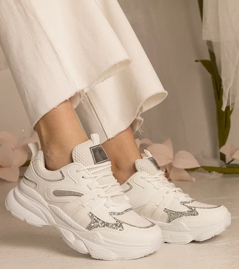 UR/CEO White women's sports sneakers with glitter Maleda