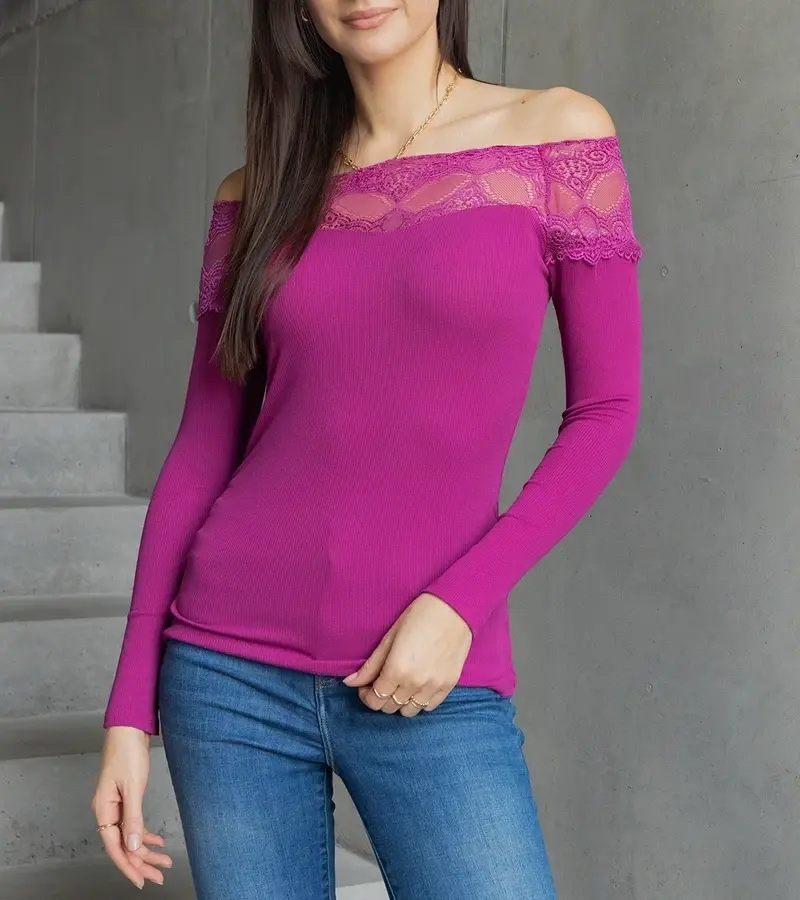 UR/CEO Pink off-shoulder blouse with lace insert Vikija