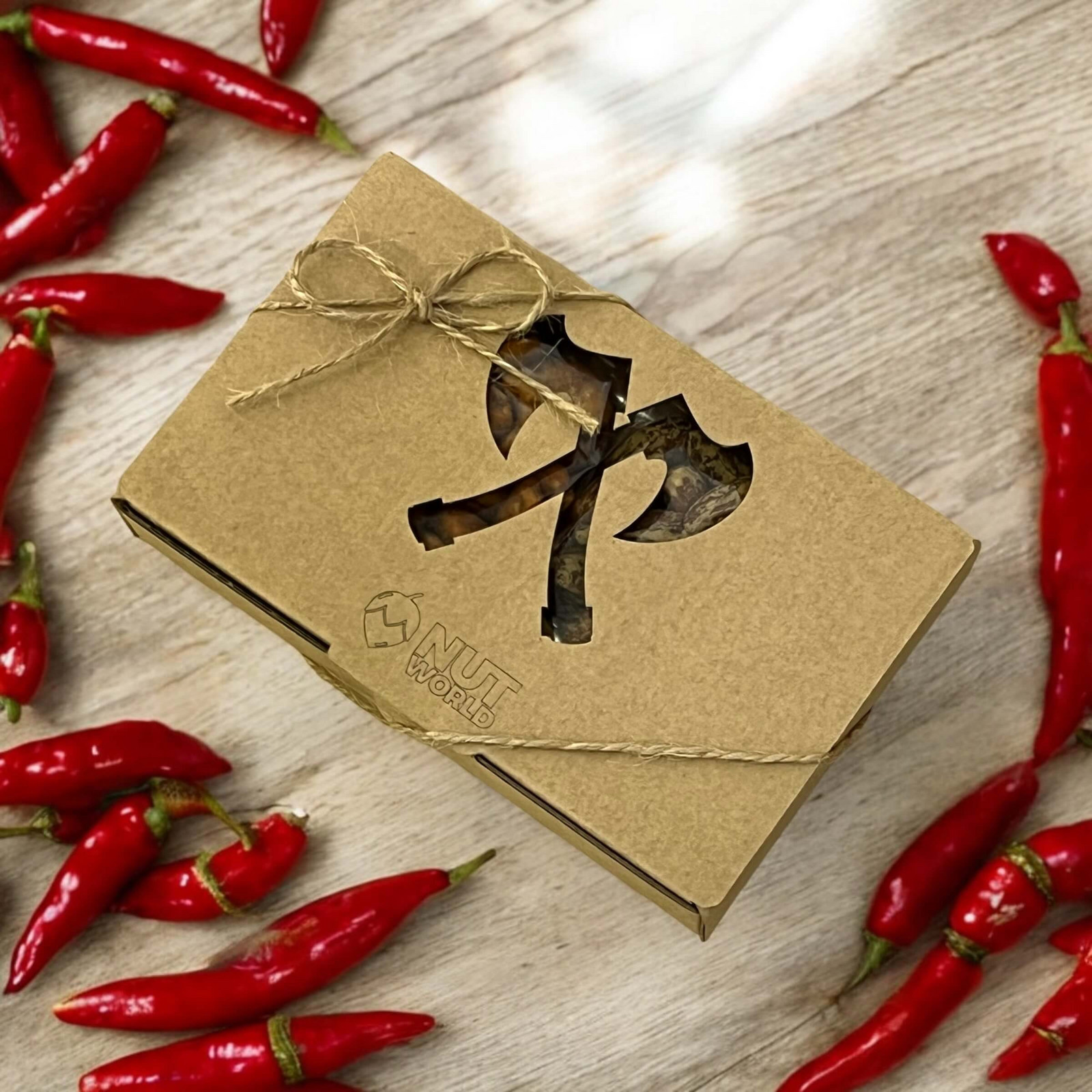 Nutworld.cz Dárková ořechová krabička 2x50g PROKLATĚ OSTRÁ