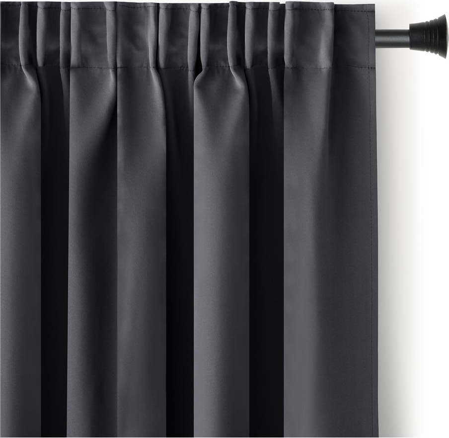 Antracitový zatemňovací termo závěs 140x270 cm Pleat – Restilo