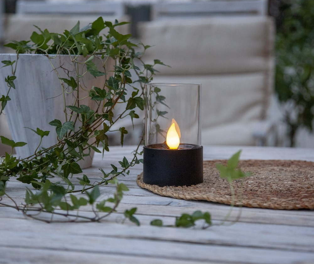 Černá LED venkovní světelná dekorace Star Trading Puloun, výška 13,5 cm