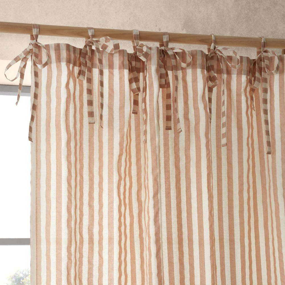 Záclona v terakotové barvě 140x183 cm Zanzibar Stripe – Pineapple Elephant