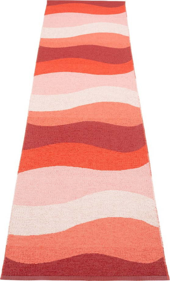 Červený vnitřní a venkovní běhoun 70x300 cm Urvi Fire – Pappelina