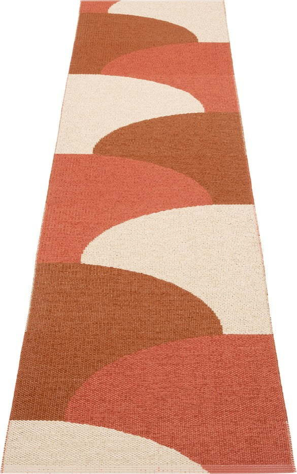 Vnitřní a venkovní běhoun v cihlové barvě 70x270 cm Hill Brick Rust – Pappelina