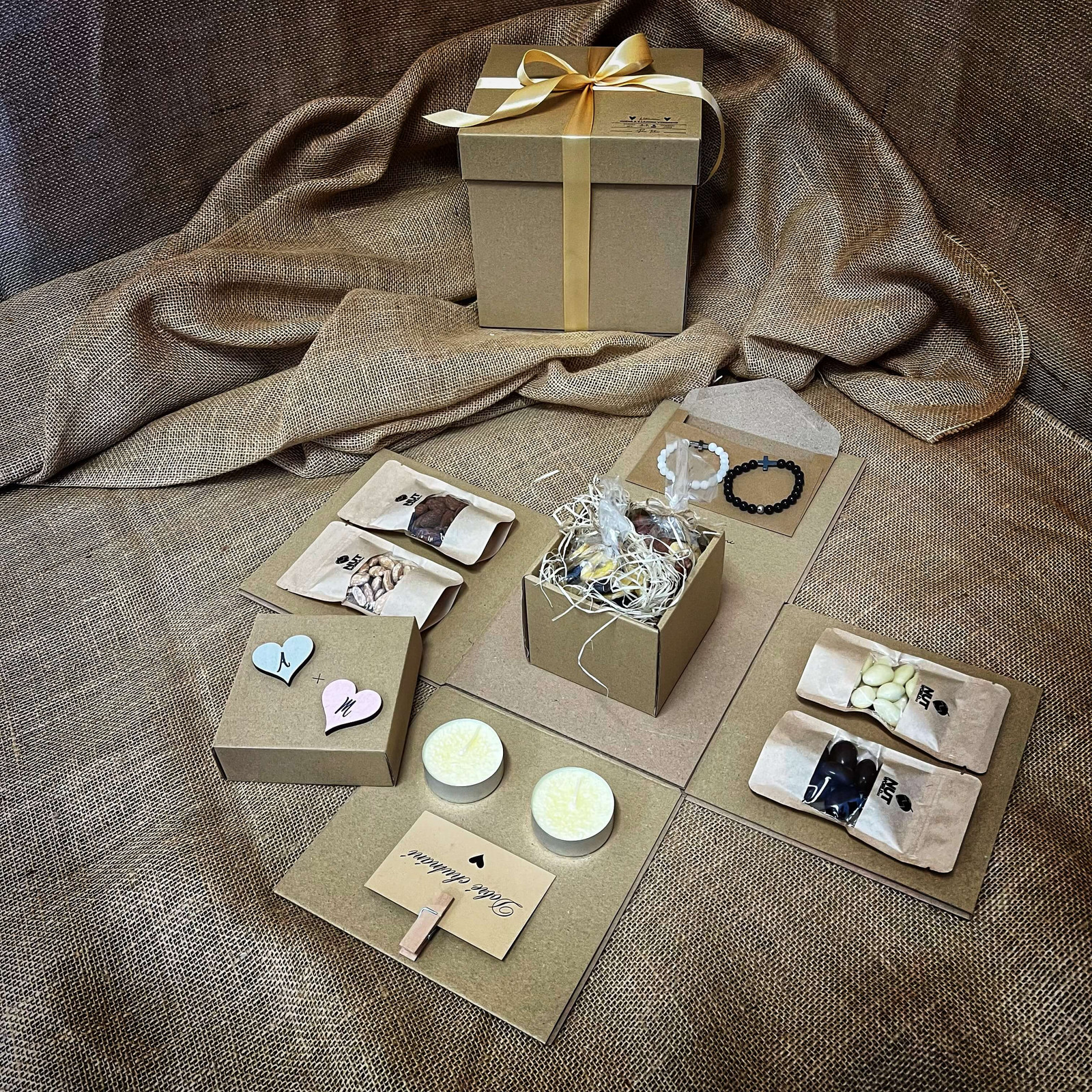 Nutworld.cz Dárková krabice s překvapením PRO PÁR s vlastním textem