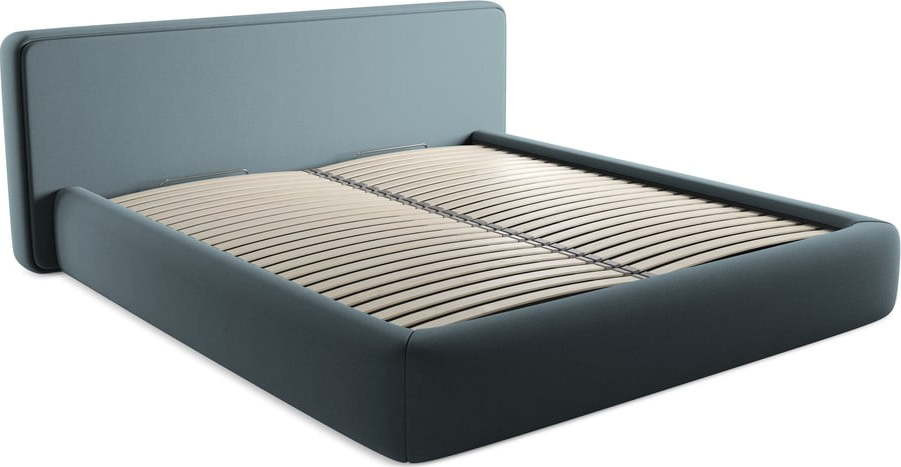 Modrá čalouněná dvoulůžková postel s úložným prostorem s roštem 180x200 cm Kiana – Makamii