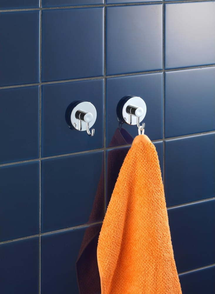 Samodržící plastové háčky v sadě 2 ks v leskle stříbrné barvě Vacuum-Loc – Wenko