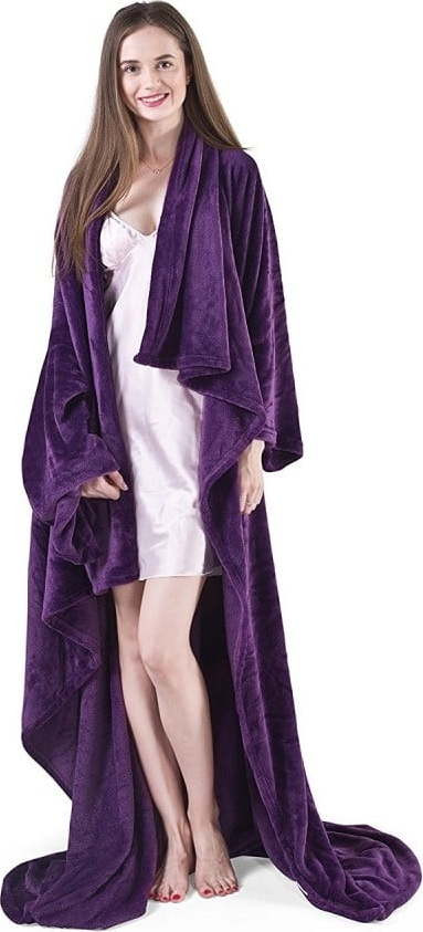 Tmavě fialová televizní deka z mikrovlákna DecoKing Lazy, 180 x 150 cm