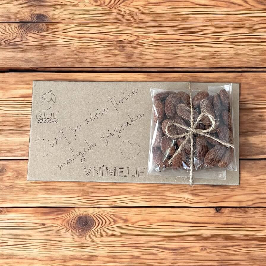 Nutworld.cz Dárková kazetka SLANÁ - Mandle uzené 50g