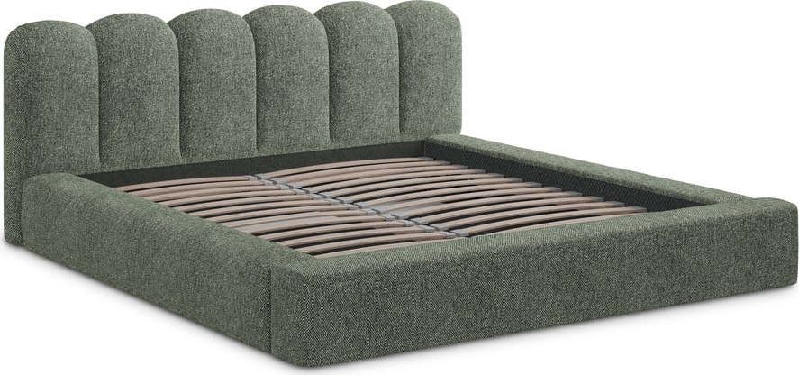 Zelená čalouněná dvoulůžková postel s úložným prostorem s roštem 180x200 cm Mano – Makamii