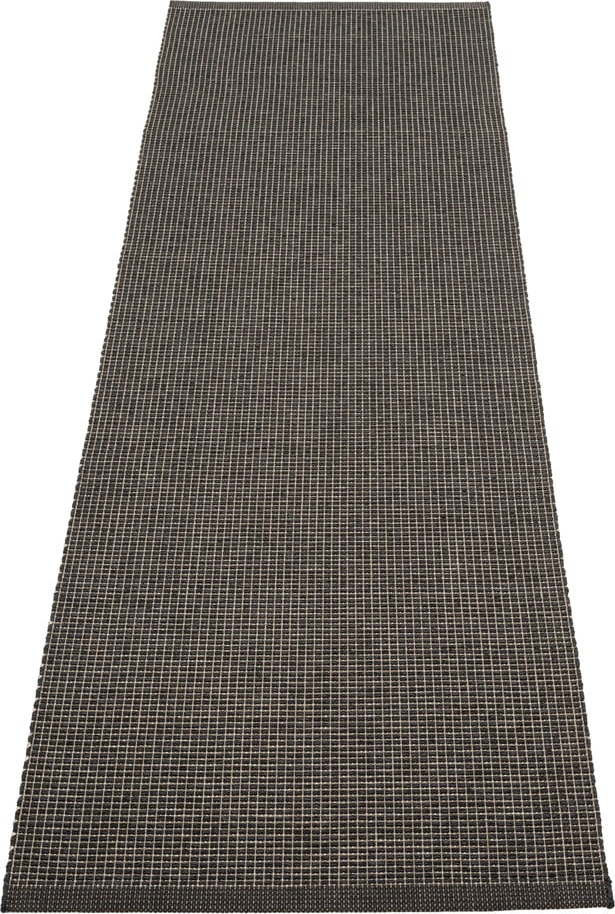 Antracitový vnitřní a venkovní běhoun 70x240 cm Emm Black Linen – Pappelina