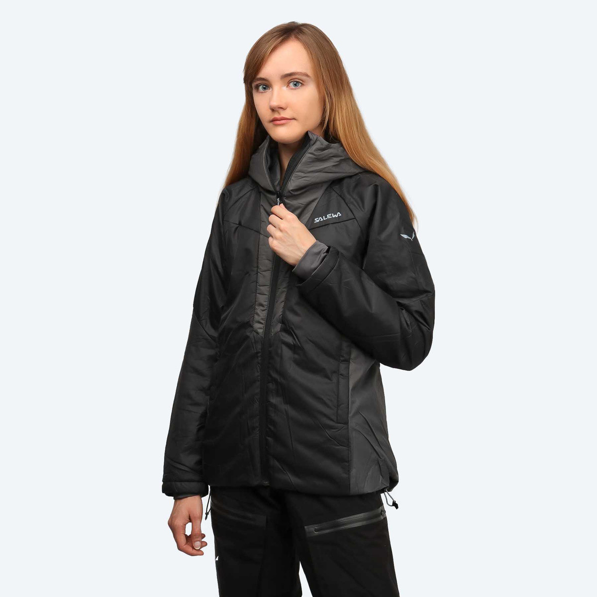 Salewa  Domyślna nazwa  Černá