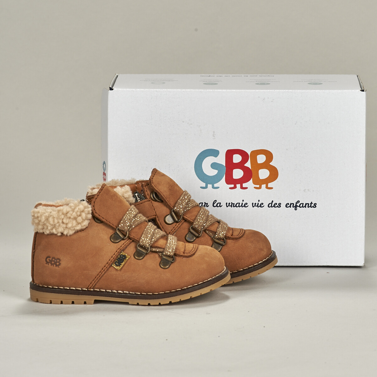 GBB  AI202-24-B-ECH  Hnědá